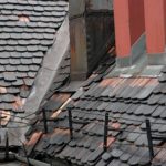 What Causes a Leaky Chimney